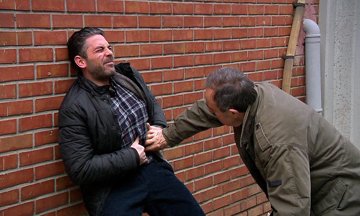 Oktay dost mu, düşman mı?