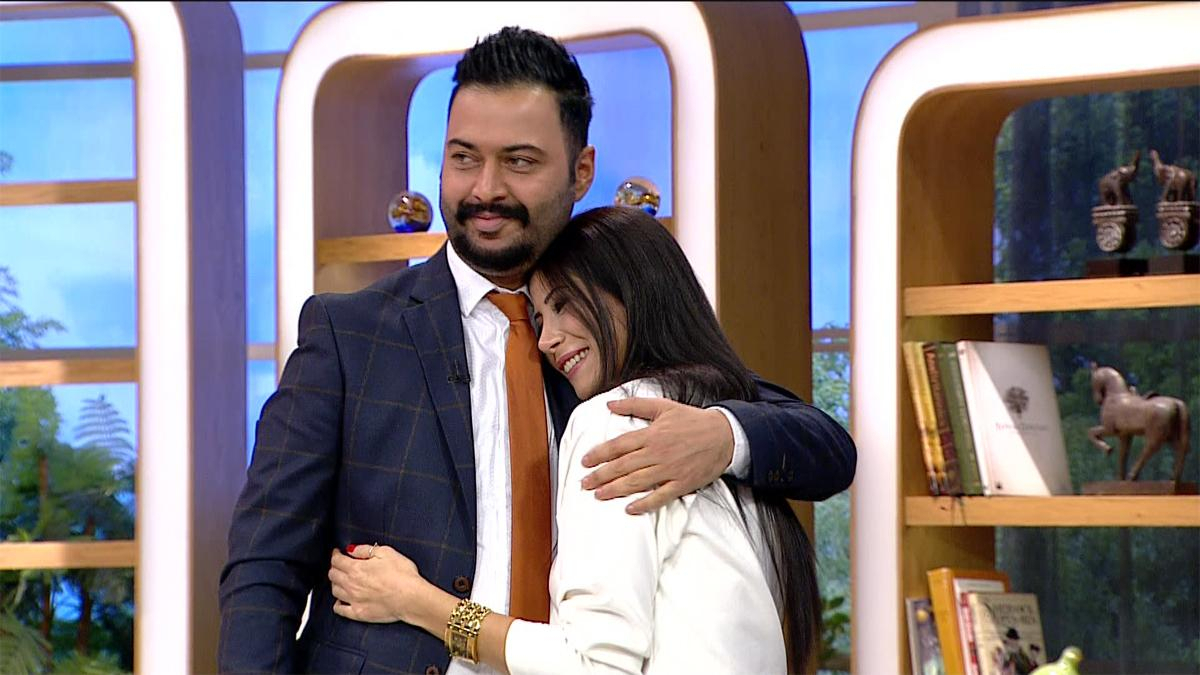 Caner ve Berke sevgililer gününü Renkli Sayfalar'da kutladılar!