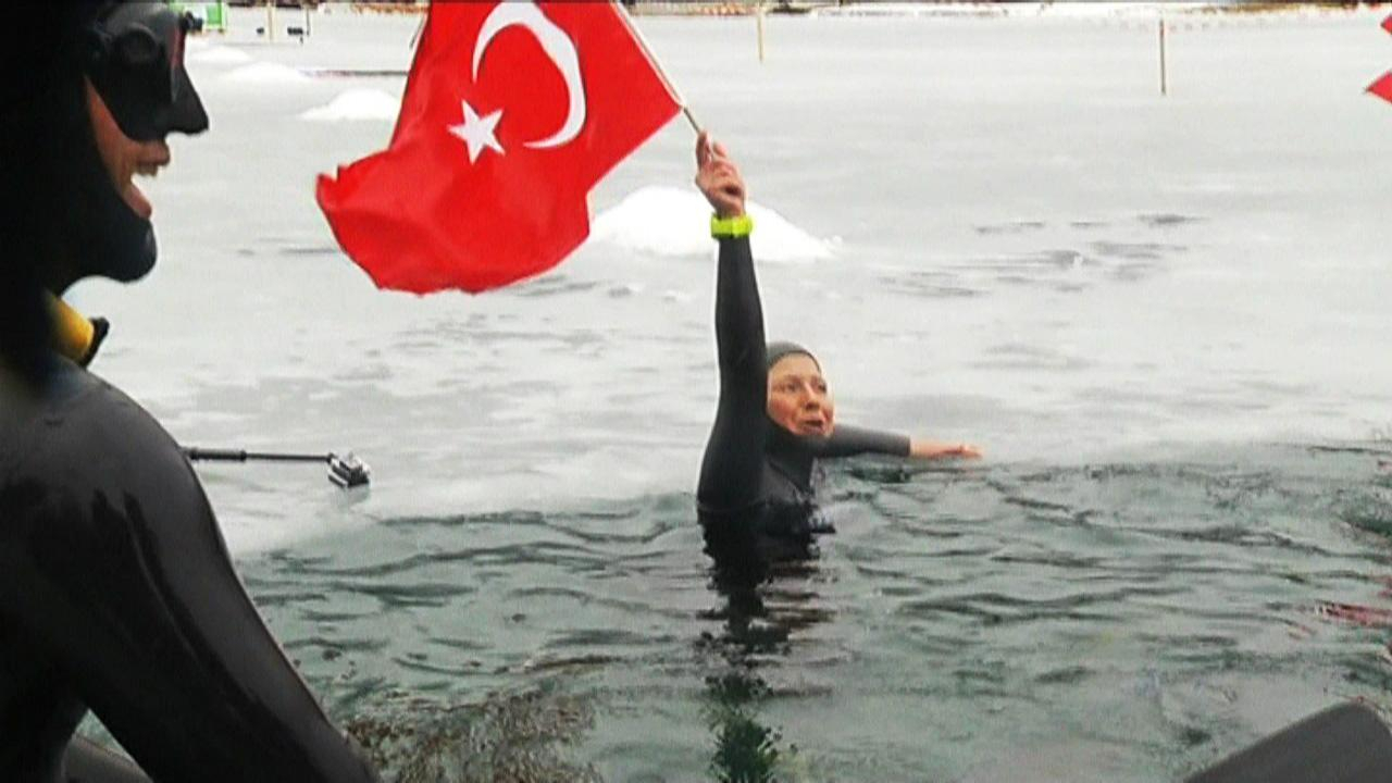 Dünya bu Türk'ü konuşuyor!
