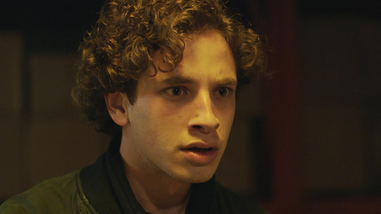 Adı Efsane 9. Bölüm Fragmanı