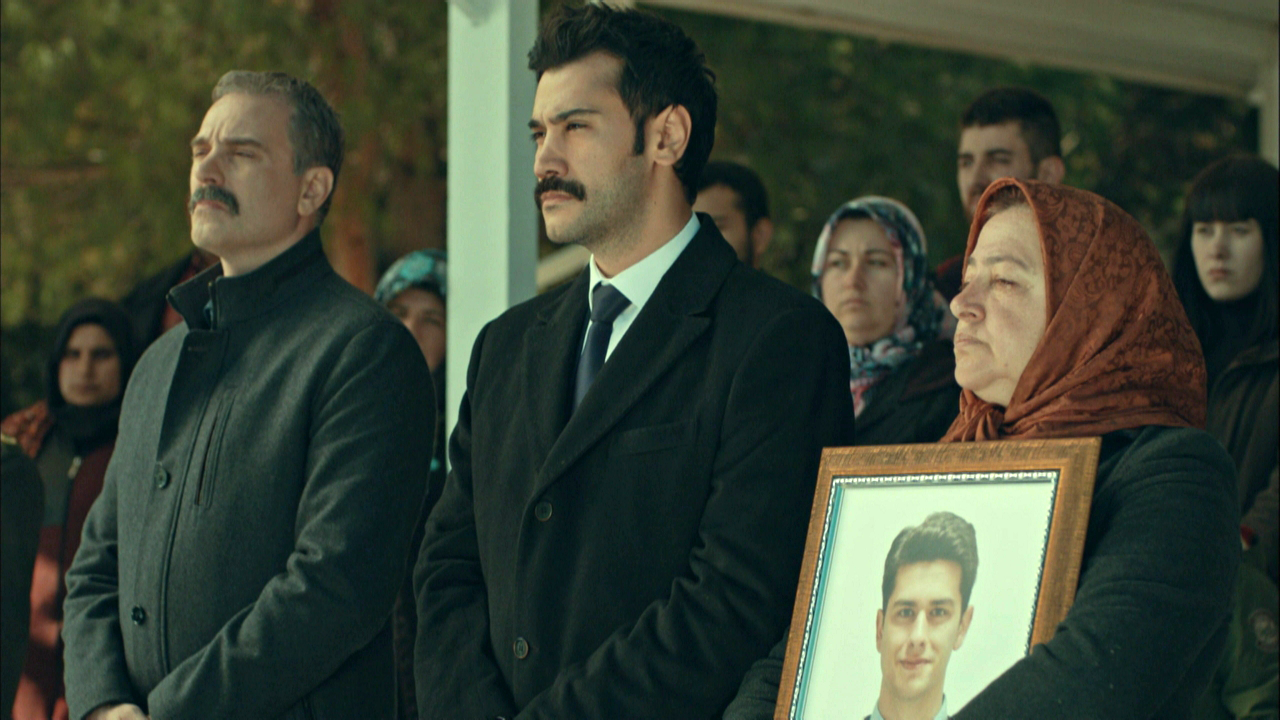 İsimsizler İlk Bölüm
