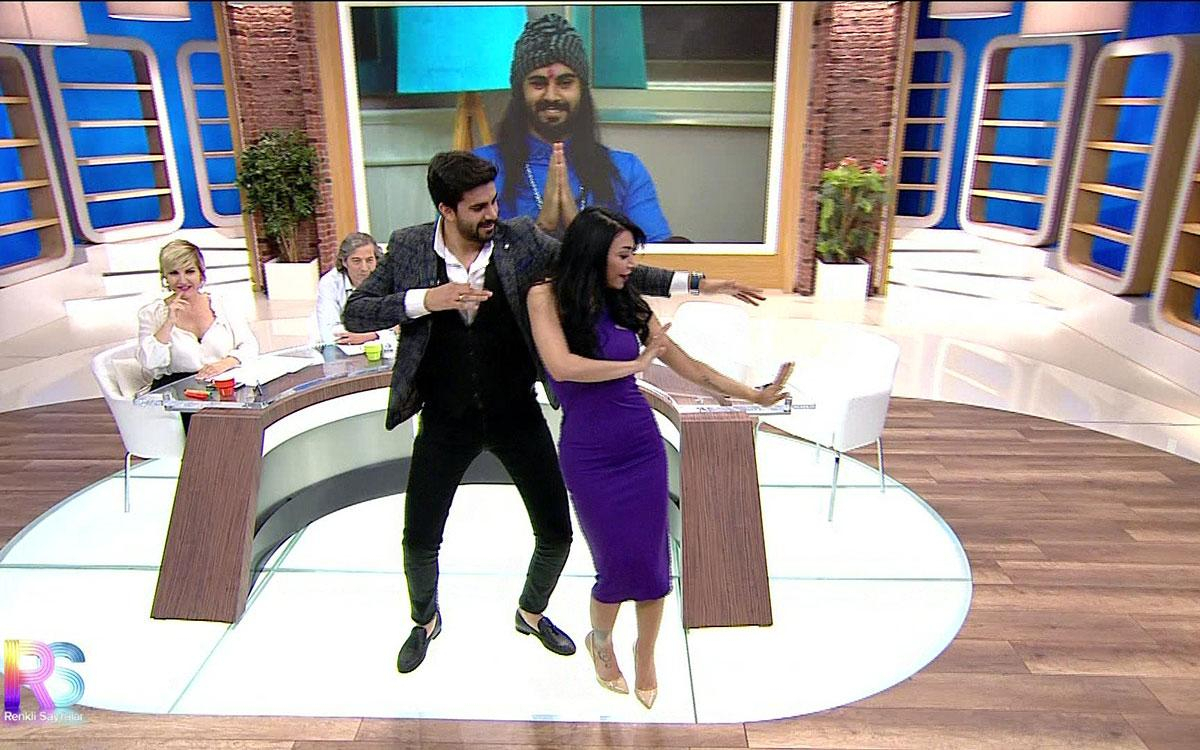 Adnan ve Didem'den muhteşem hint dansı!