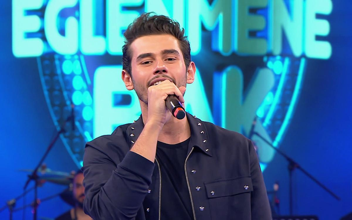 Cem Belevi - Aç Kollarını