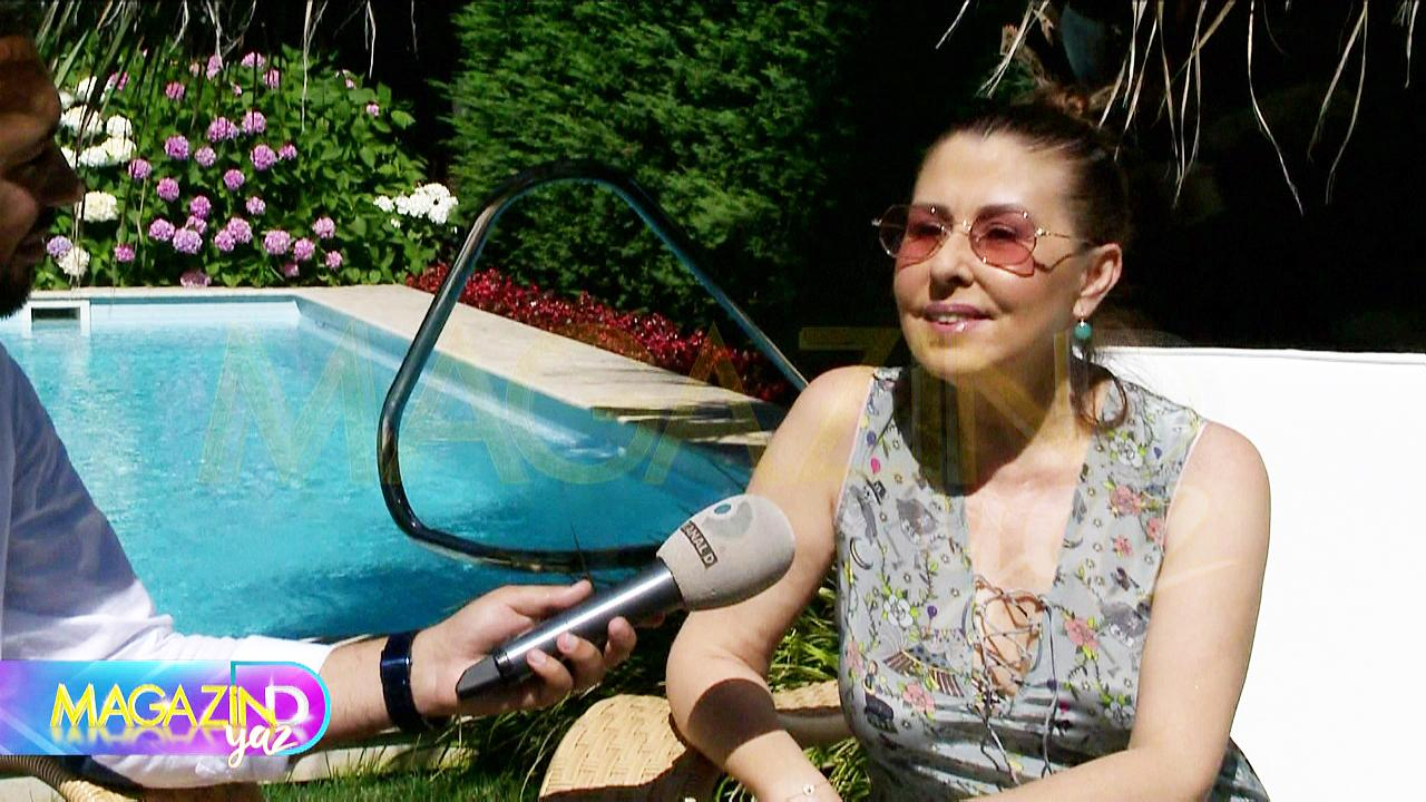 Nilüfer evinin kapılarını ilk kez Magazin D Yaz'a açtı!