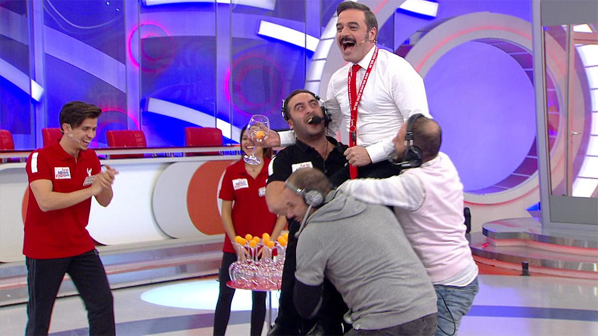 Oyunu başaran Ufuk Özkan çocuklar gibi sevindi!