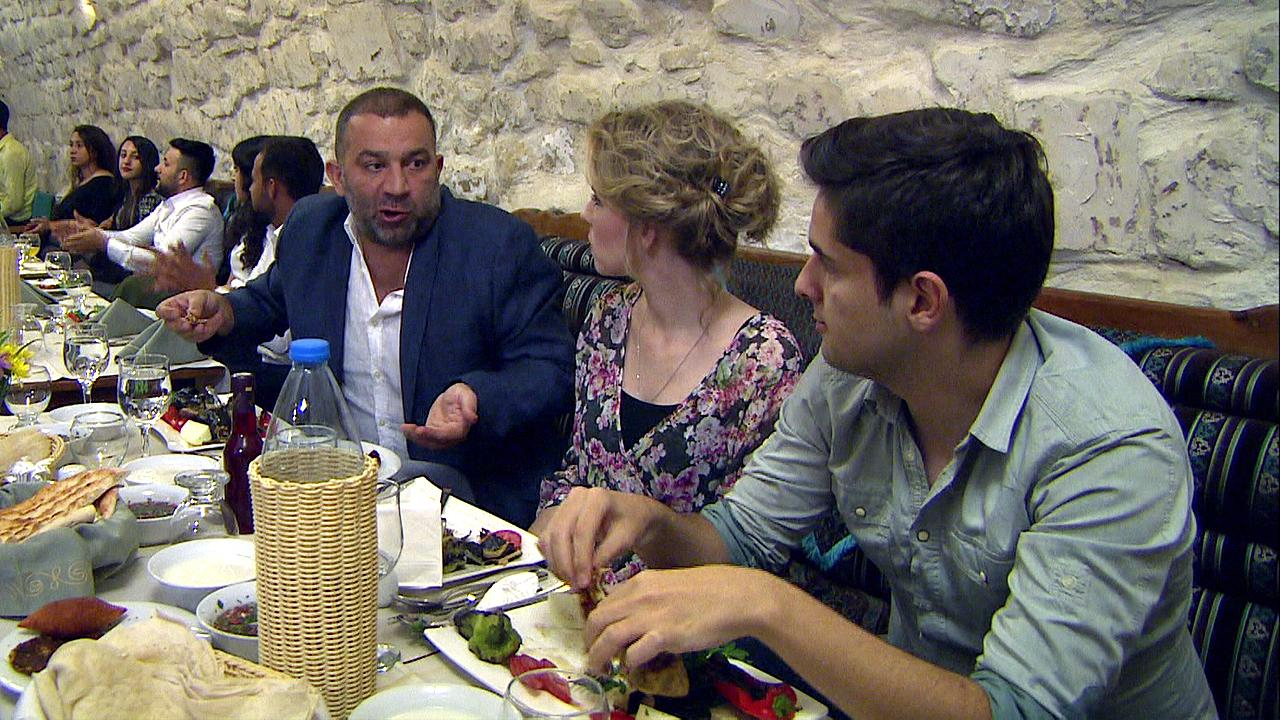 Mesut'a, Selin ve Tunç'tan büyük sürpriz!