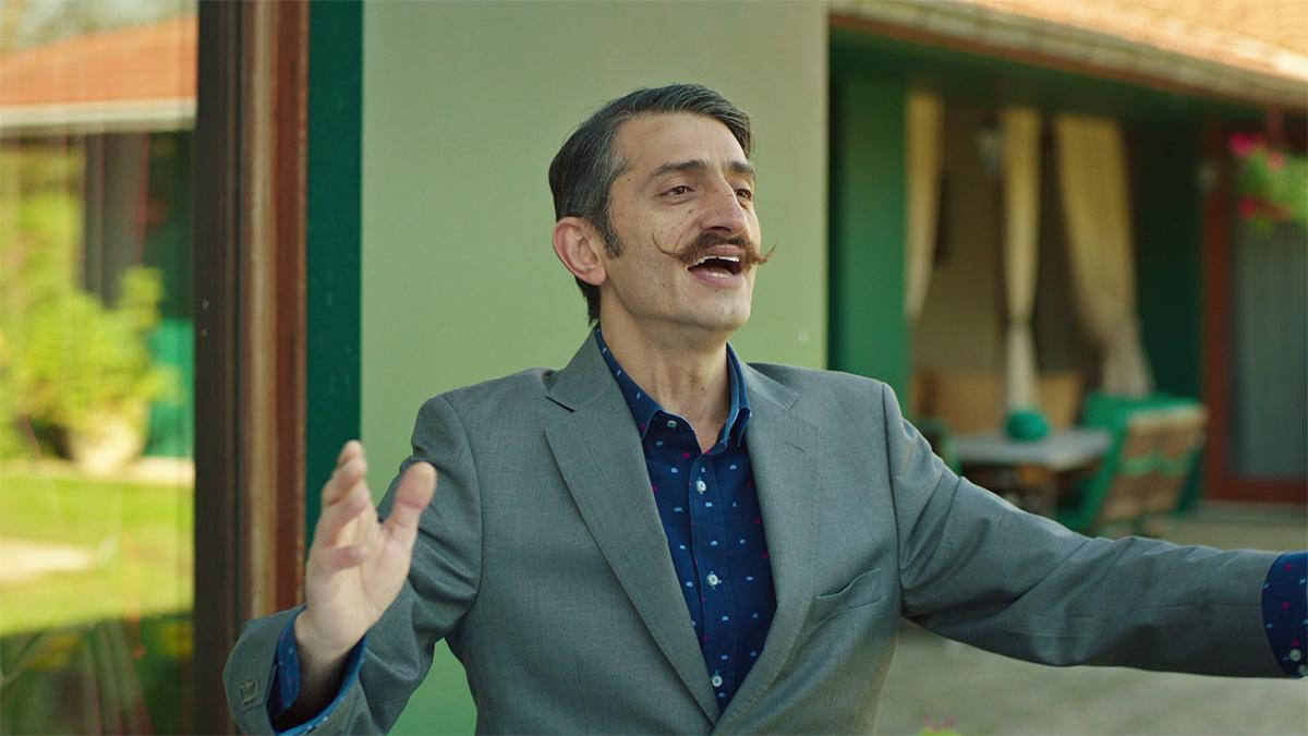 Metin Keçeci'den Antep Övmesi!