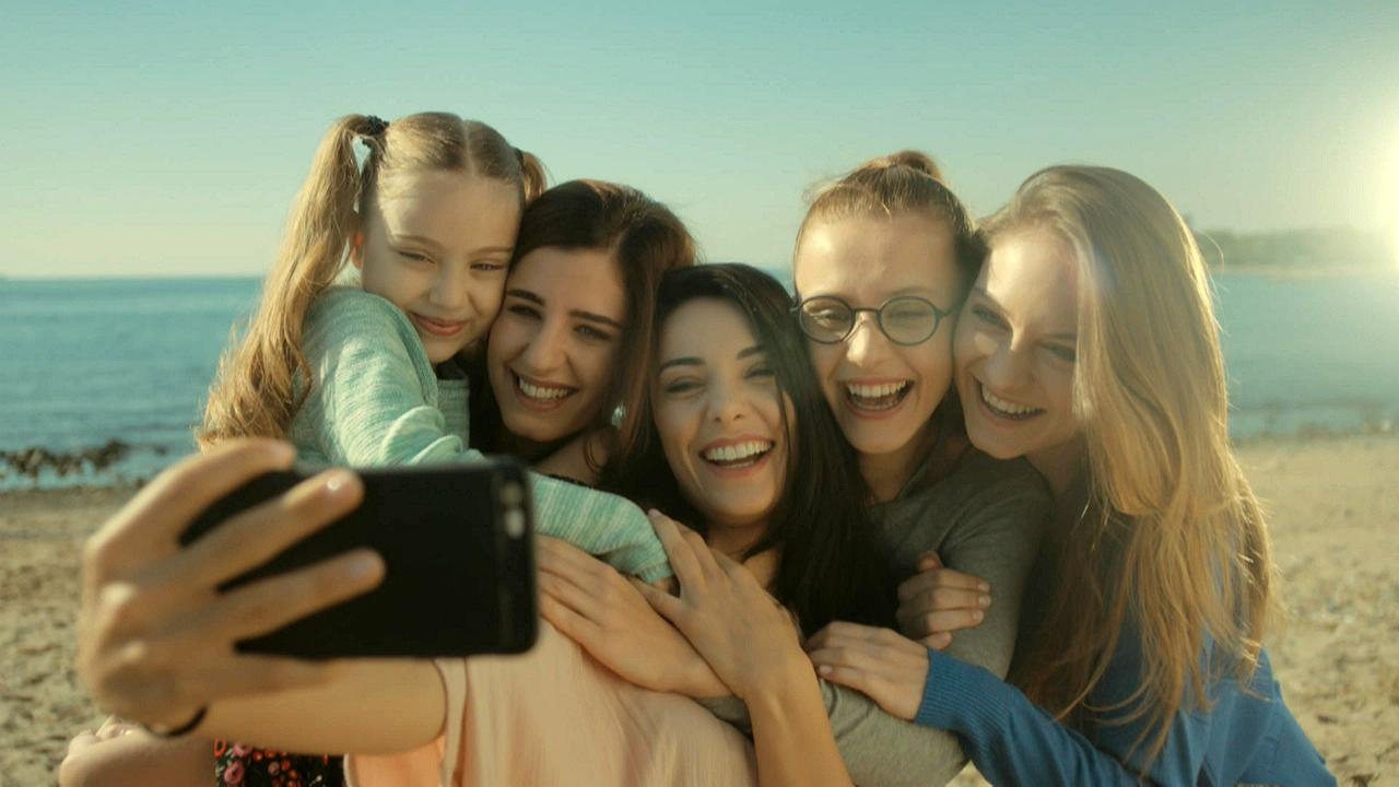 Kızlarım İçin Fragmanı
