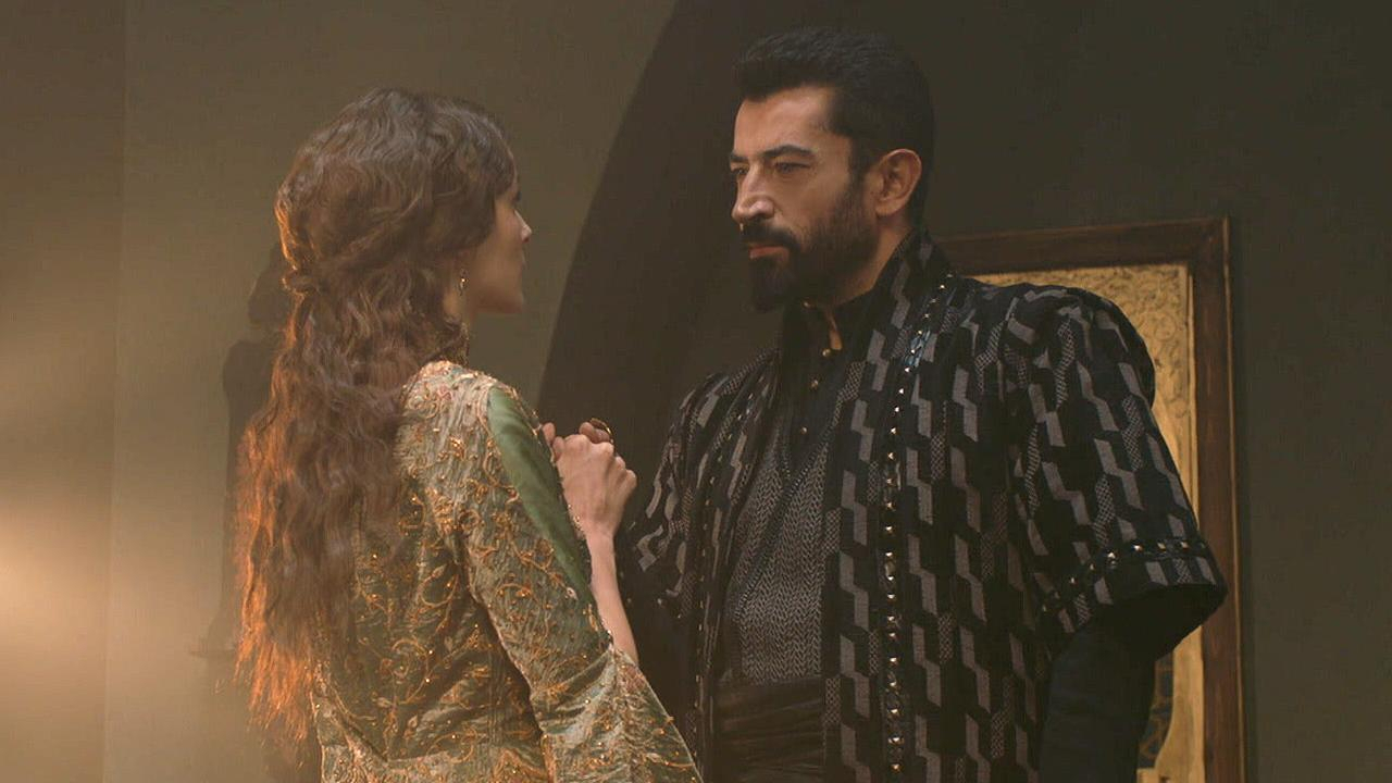 Mehmed'i, Konstantiniyye'den kim kurtardı?