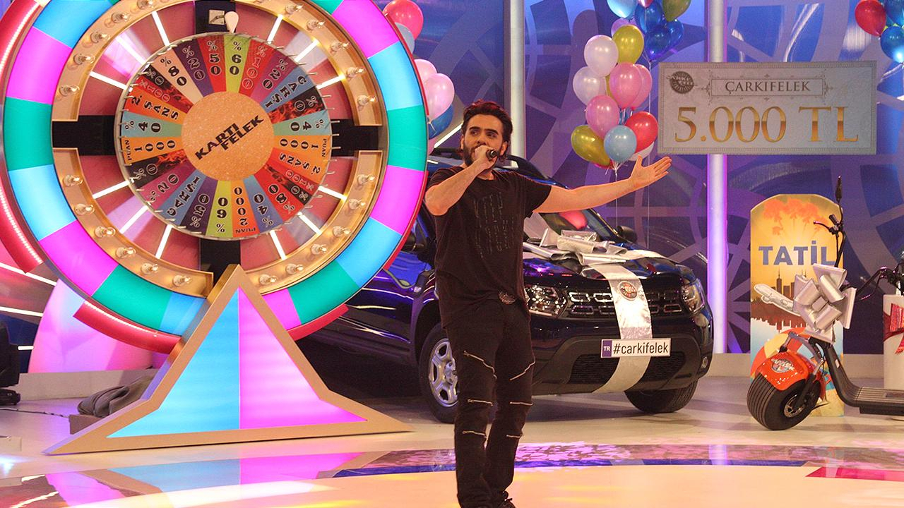 Çarkıfelek’in bu akşamki konuğu İsmail YK!