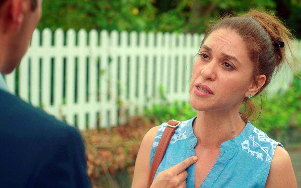 Anyutaning birinchi jinsiy aloqa otasi bu sodir bolishini aytdi