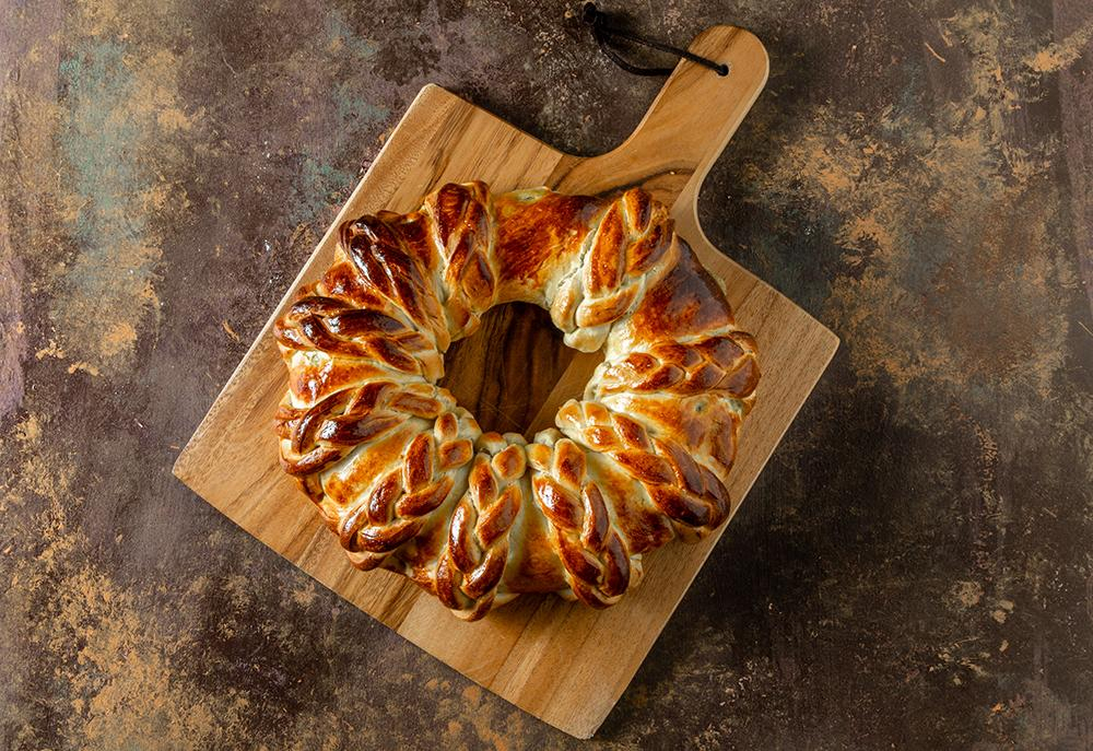Örgülü Halka Börek - Örgülü Halka Börek Tarifi - Örgülü Halka Börek Nasıl Yapılır?
