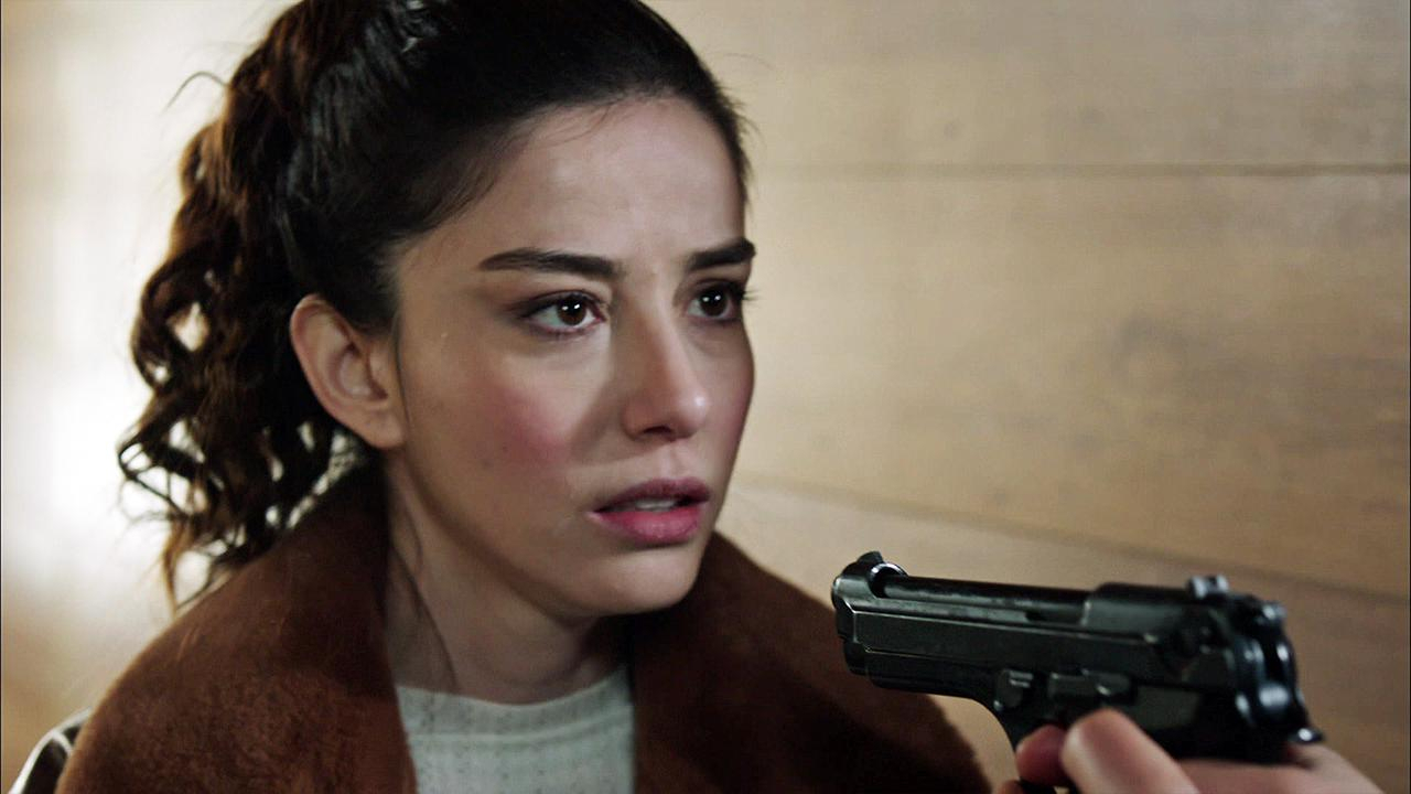 Ateş Kız Nilüfer tehlikenin içinde!