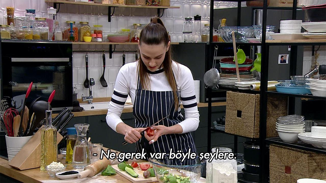 Alina Boz'da taktik maktik yok! Bam, bam bam!