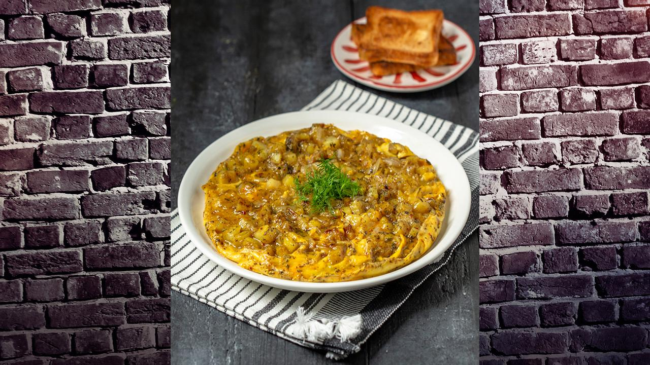 Patatesli Soğanlı Omlet - Patatesli Soğanlı Omlet Tarifi - Patatesli Soğanlı Omlet Nasıl Yapılır?