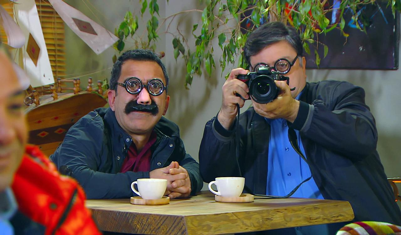 Dar Gömlek, göz hapsinde!