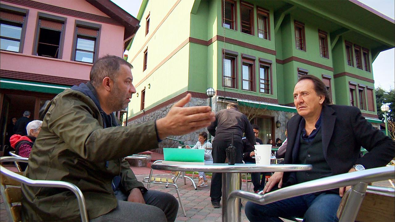 Hüsnü'den, Mesut'a moral ziyareti!