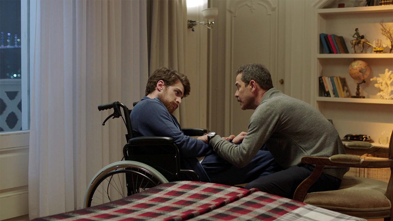 Beğendin mi o hemşireyi?