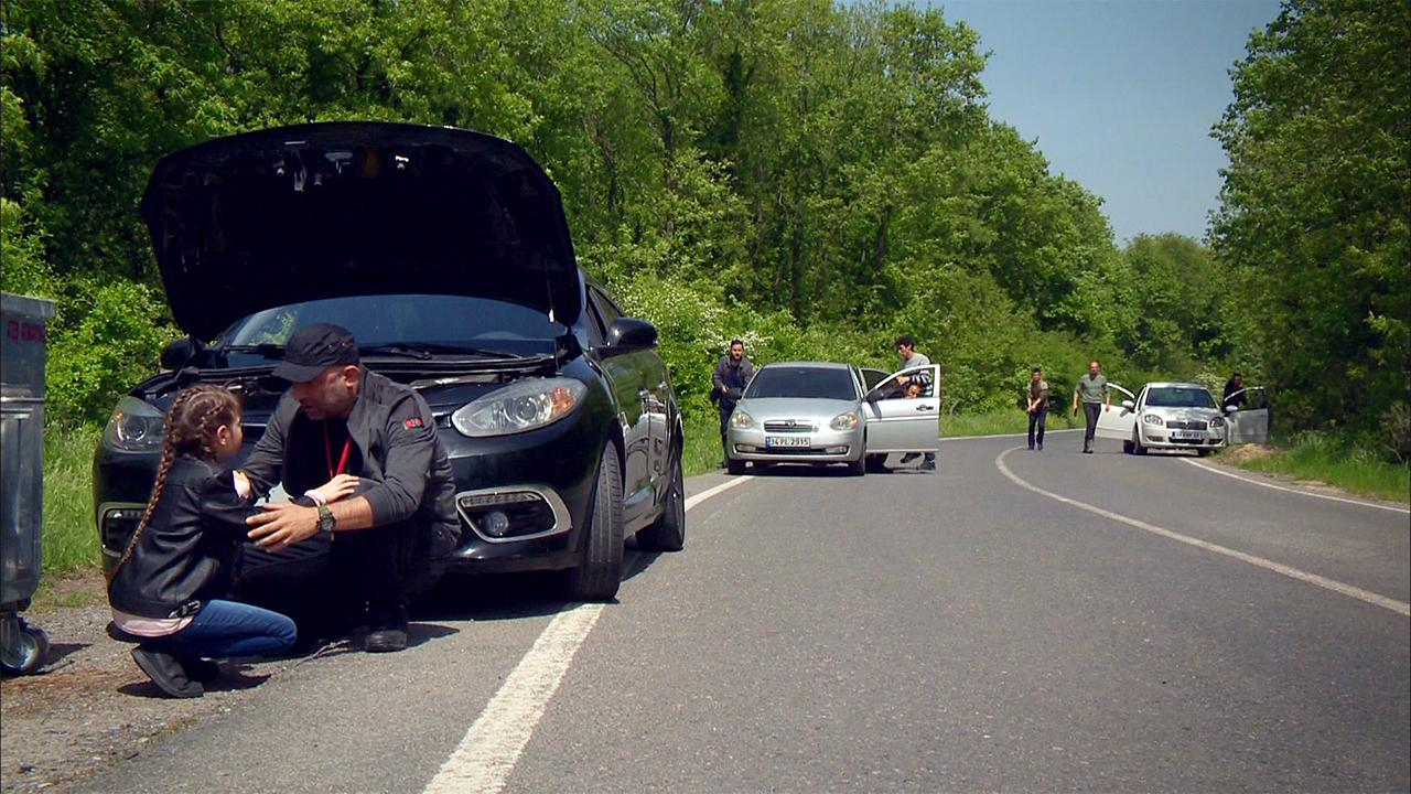 Mesut ve Ceren pusuya düşüyor!