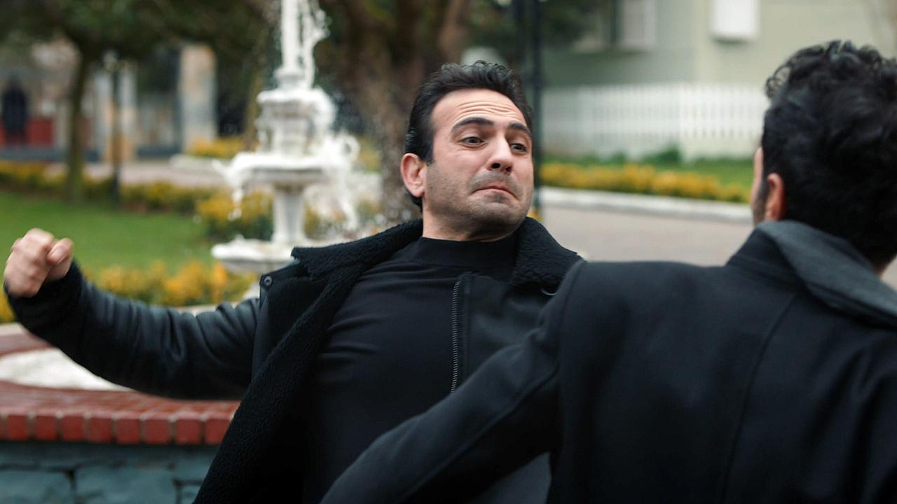 Azize için yumruklar konuştu!