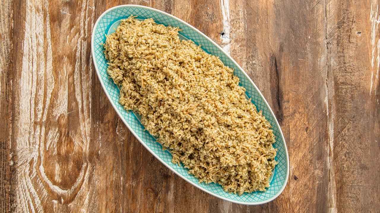 Şehriyeli Bulgur Pilavı - Şehriyeli Bulgur Pilavı Tarifi - Şehriyeli Bulgur Pilavı Nasıl Yapılır?