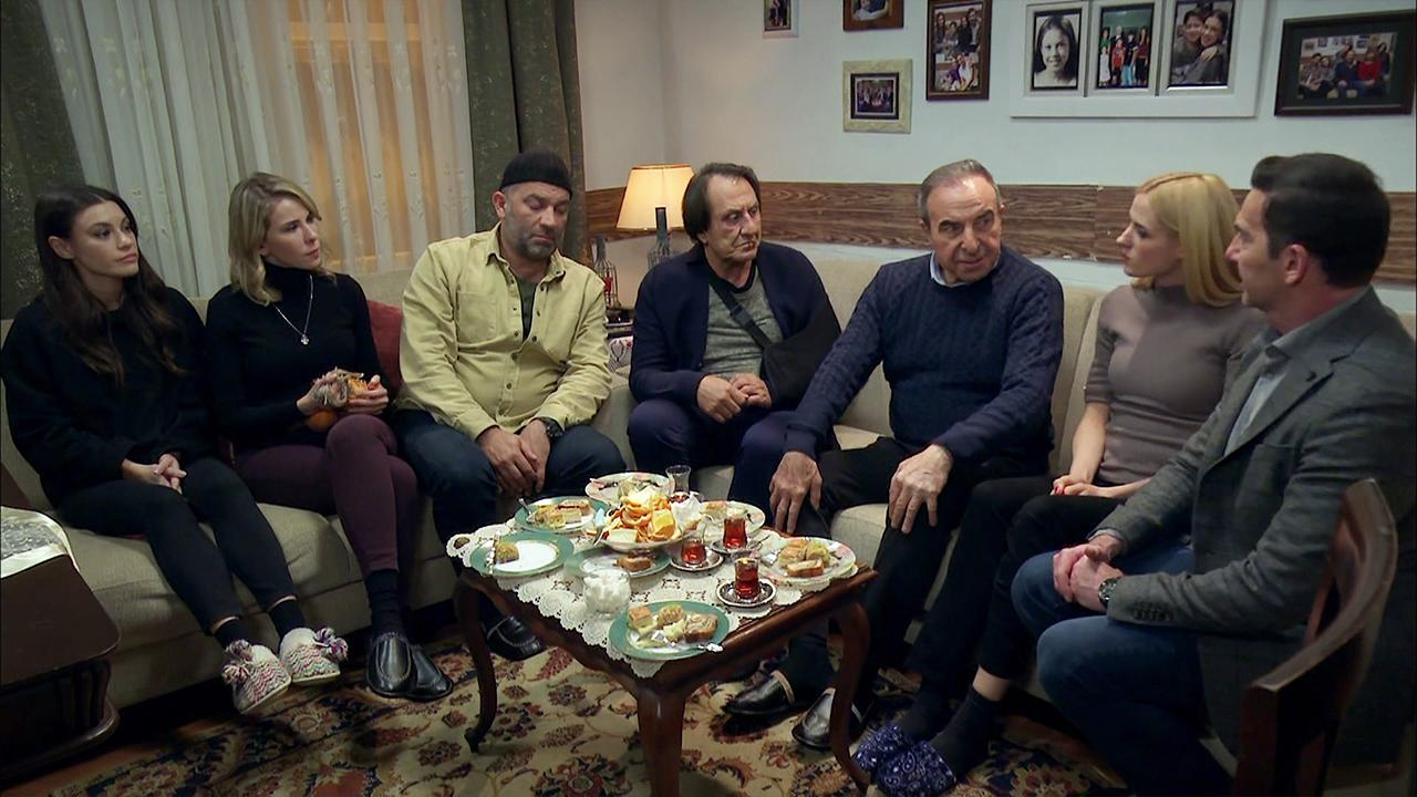 Ekip, Hüsnü'yü yalnız bırakmadı!