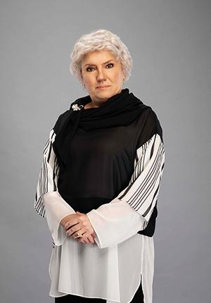 Ayşenil Şamlıoğlu