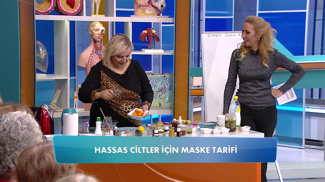 Suna Dumankaya'dan hassas ciltler için maske tarifi!