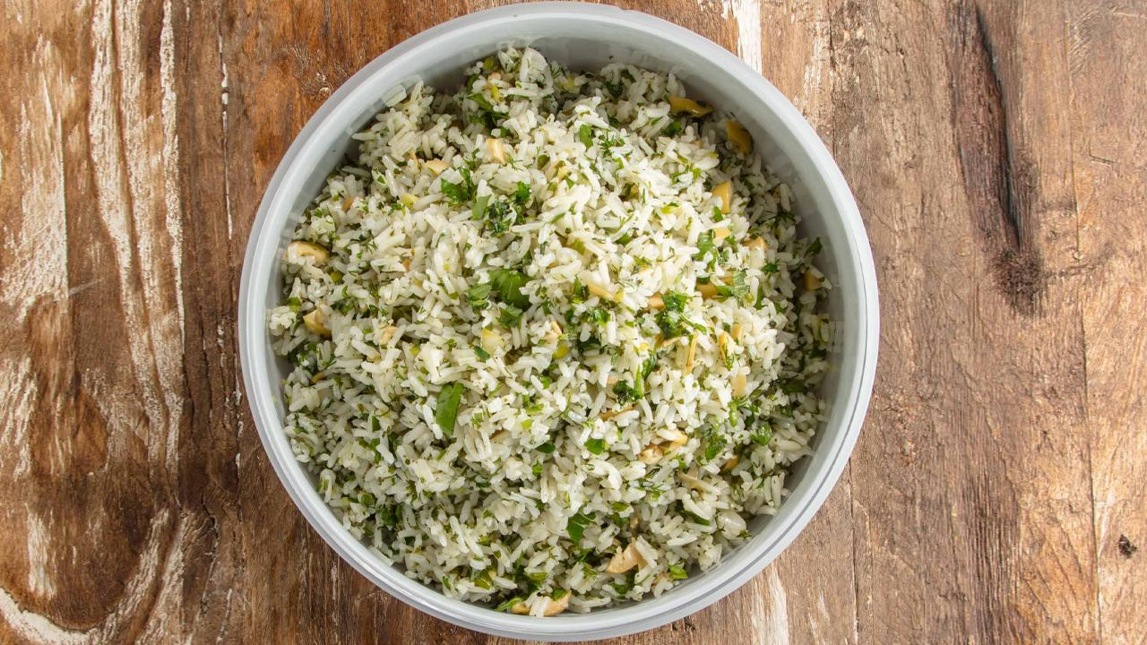 Pirinç Salatası - Pirinç Salatası Tarifi - Pirinç Salatası Nasıl Yapılır?