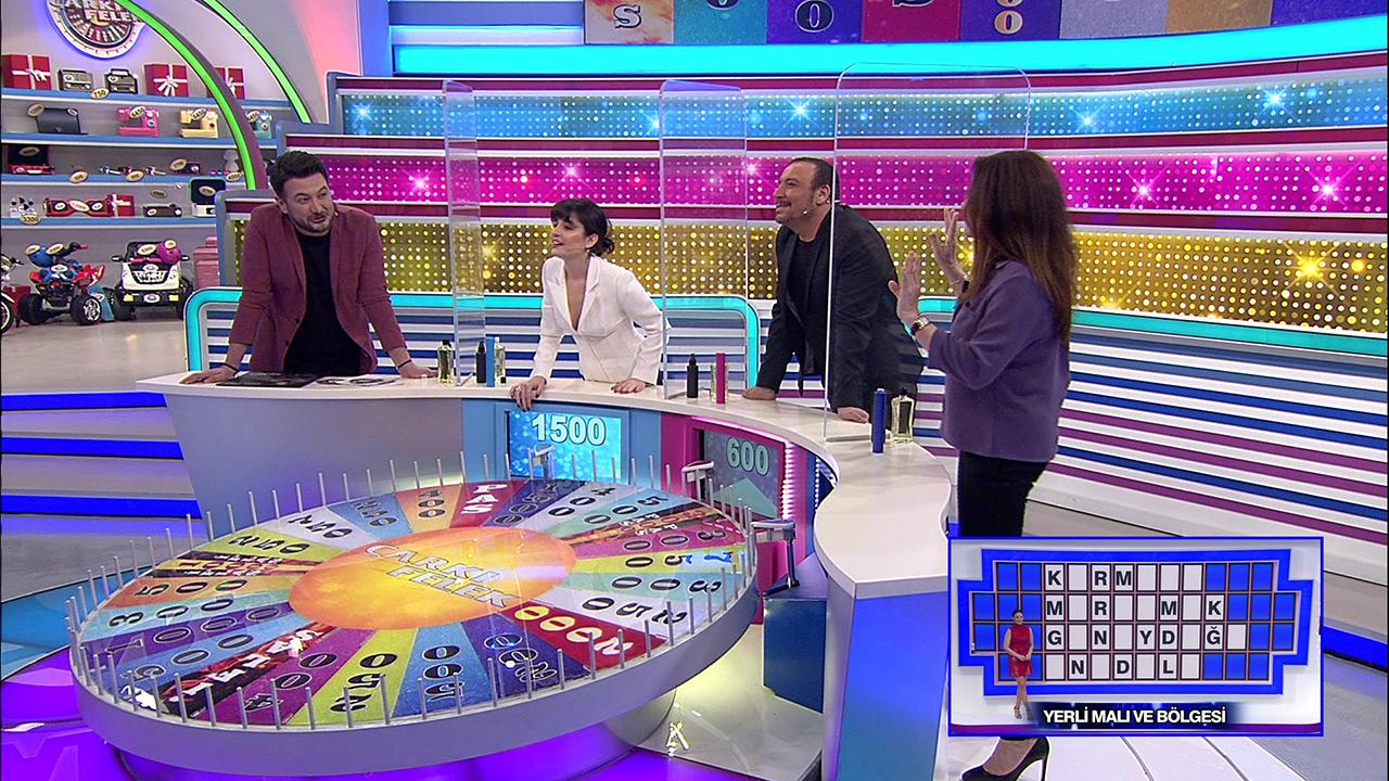 Cenk Eren ve Gonca Vuslateri'den eğlenceli anlar!