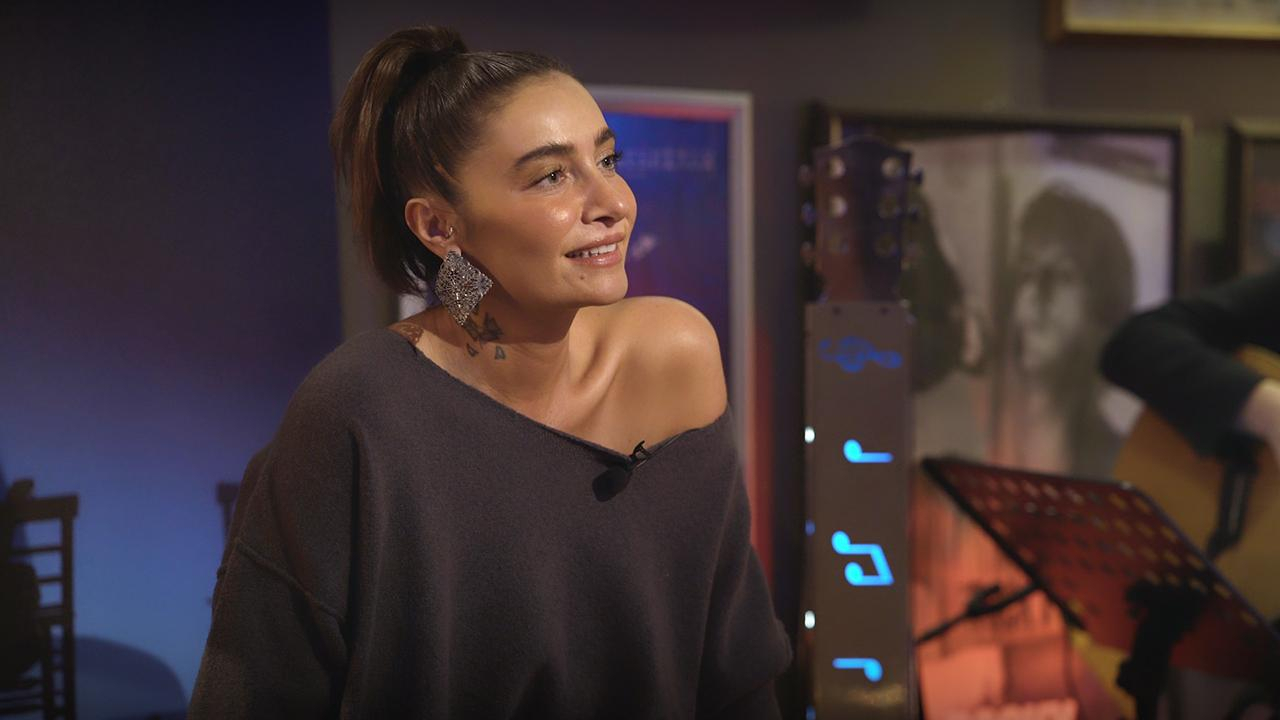 Çok Akustik ( 2. Bölüm) 14.06.2020 - Sıla Gençoğlu