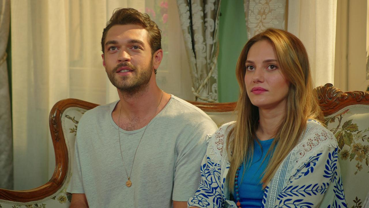 Çatı Katı Aşk 1. Bölüm Fragmanı - 3