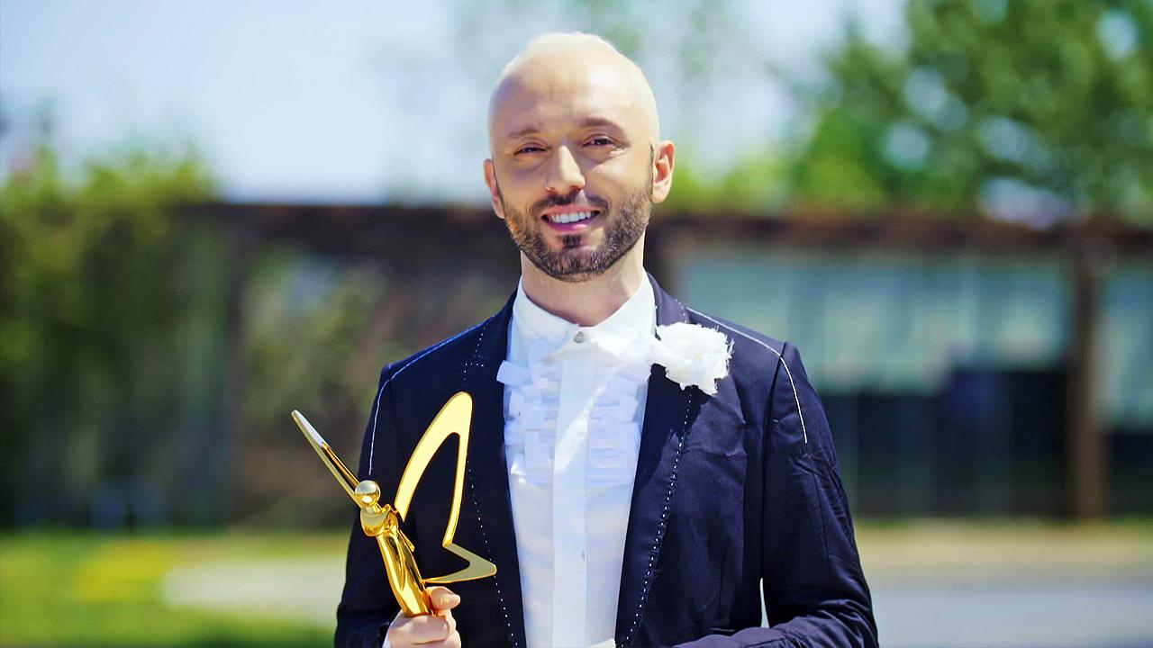 En İyi Erkek Şarkıcı - Mabel Matiz