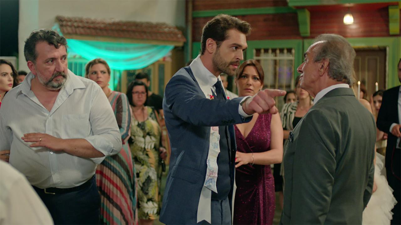 Çatı Katı Aşk 4. Bölüm Fragmanı