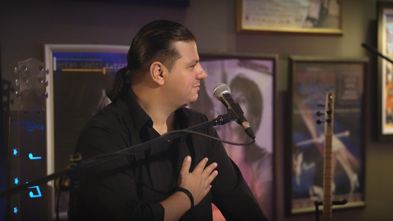 Kubat’tan İtalyanca şarkı!