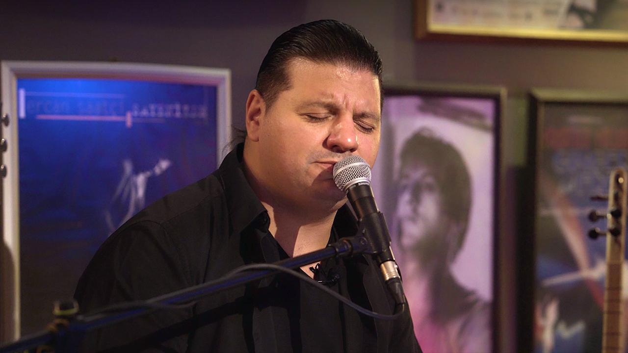 Kubat'tan duygusal parça!