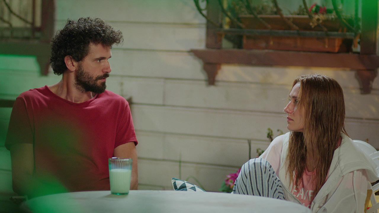 Gitme Yasemin!