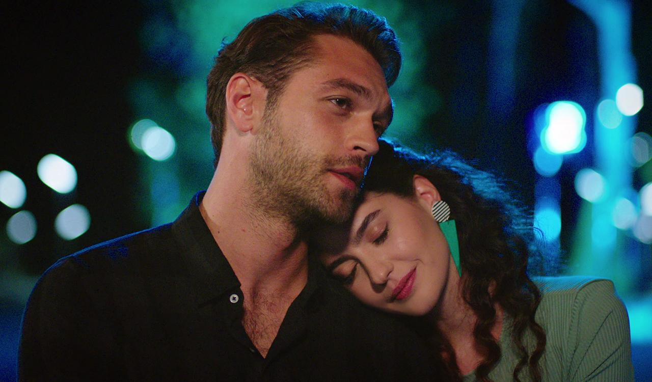 Ayşen ve Ateş’in romantik gecesi!