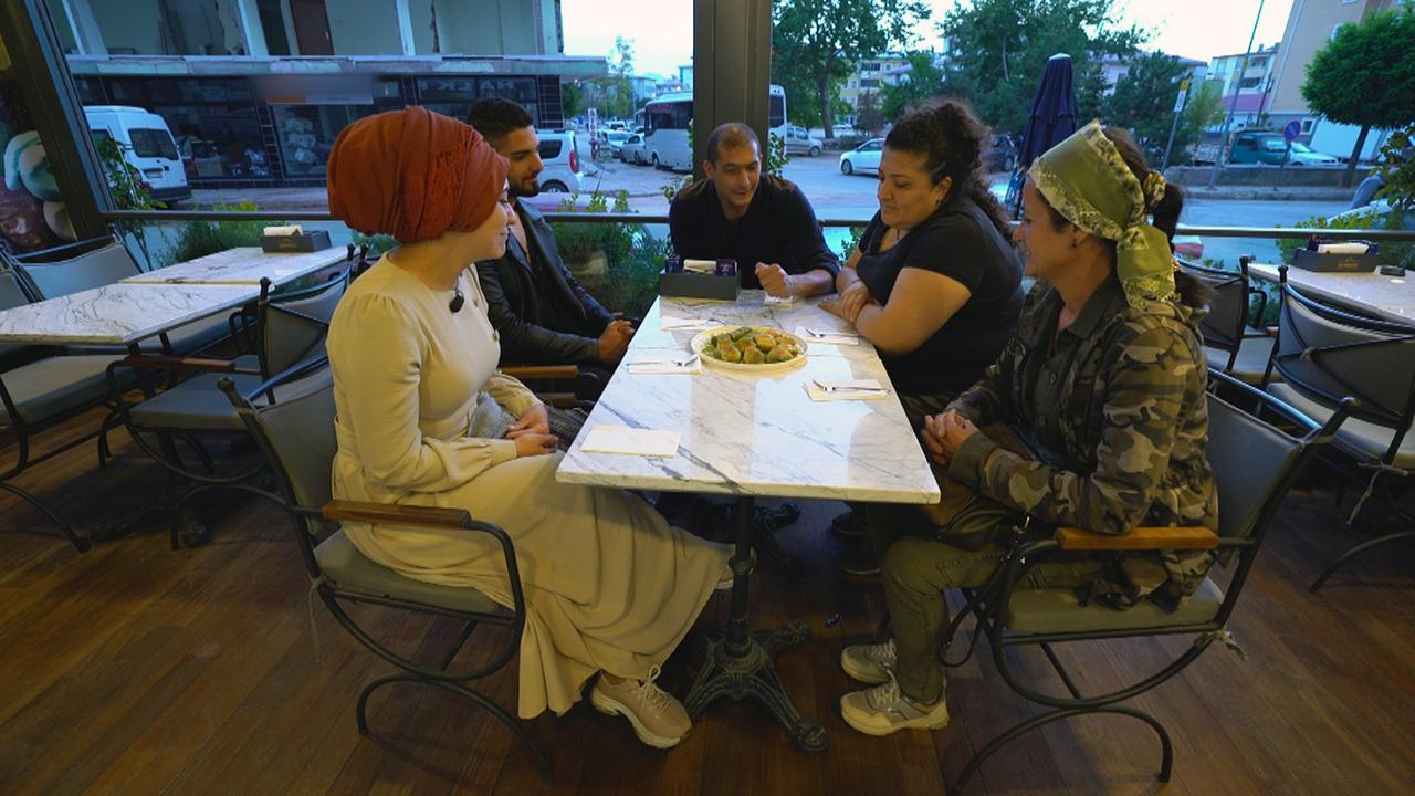 Yatıya Misafirim Var 11. Bölüm / 14.12.2020