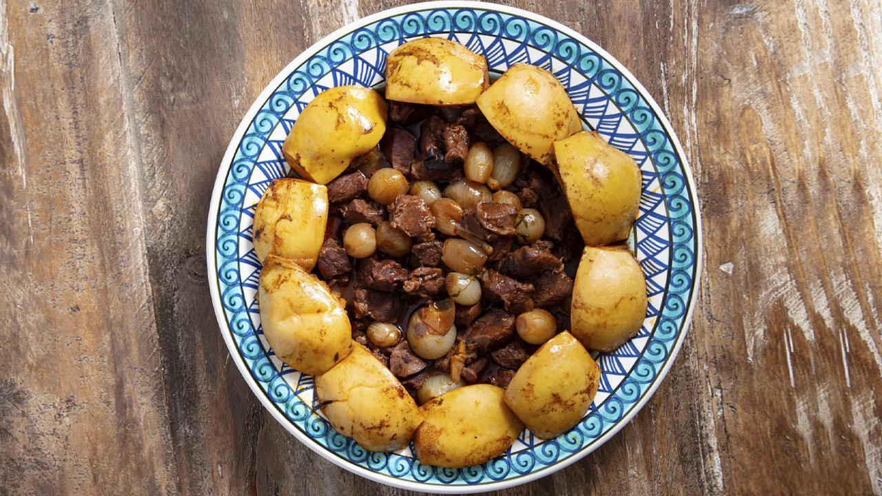 Ayvalı Kuzu Güveç - Ayvalı Kuzu Güveç Tarifi - Ayvalı Kuzu Güveç Nasıl Yapılır?