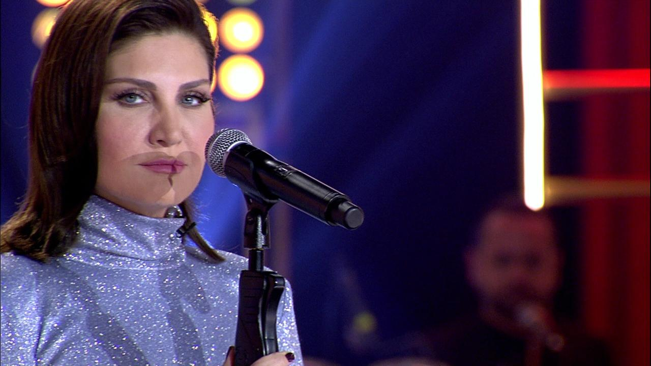 Sibel Can'dan "Kanasın" Performansı 