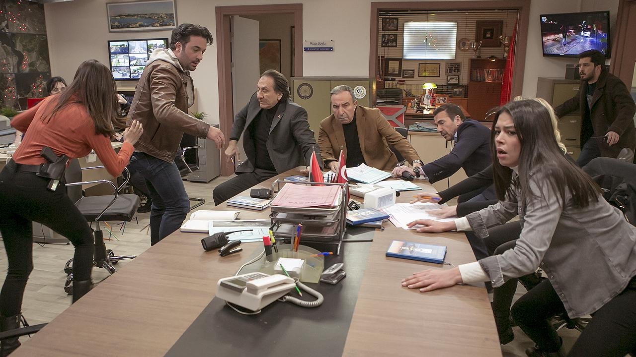 Emniyete bombalı eylem!