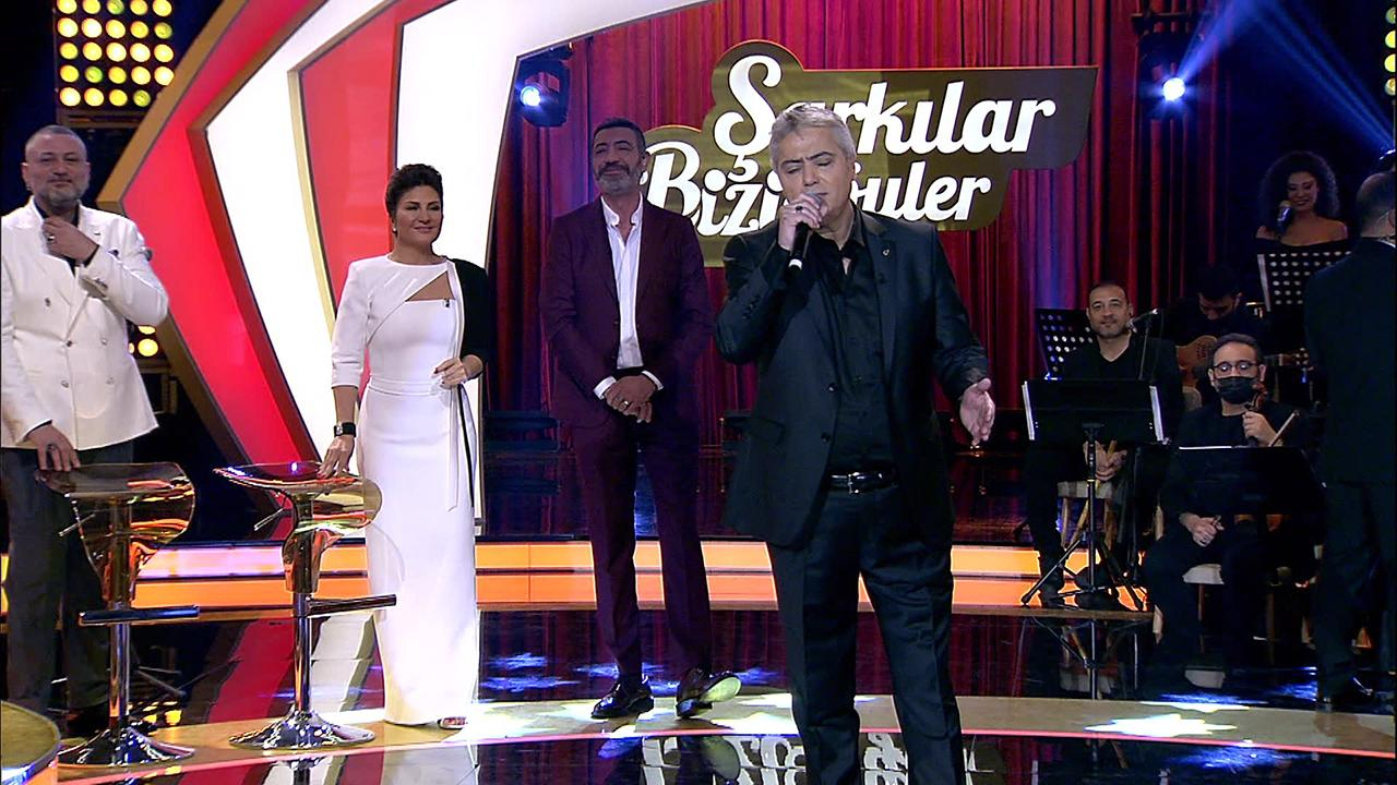 Cengiz Kurtoğlu'ndan "Unutulan" Performansı