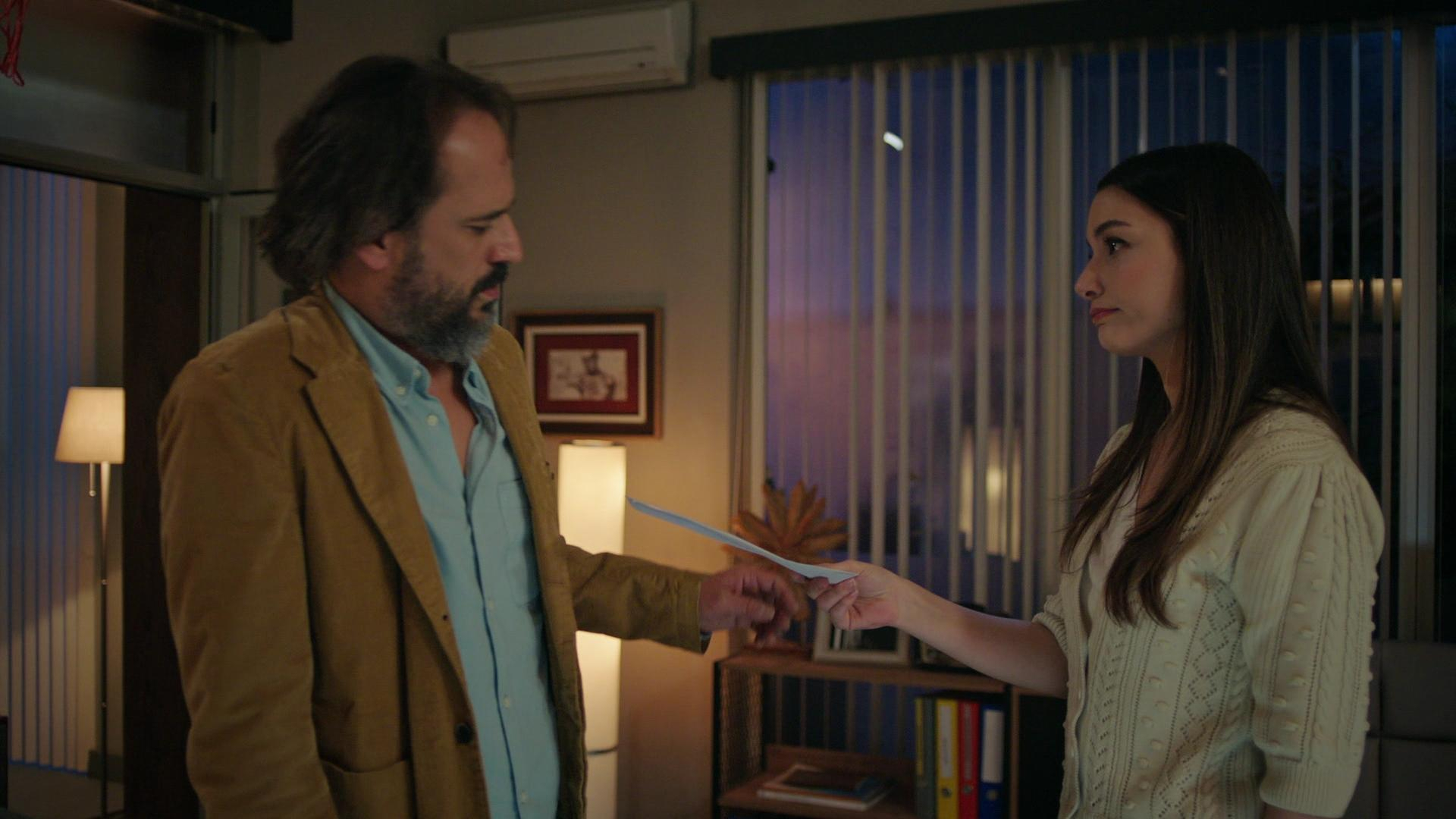 Zeynep, istifa etti! 