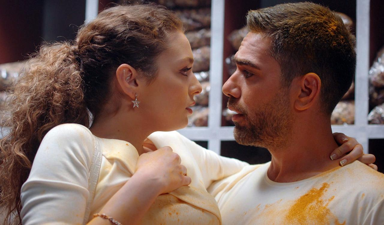 Fırat, Naz’ı kabuğundan çıkardı!