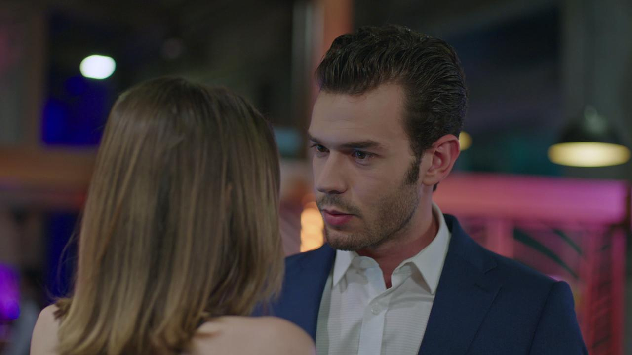 Bora, yazıştığı ideal kadına ulaşacak mı?