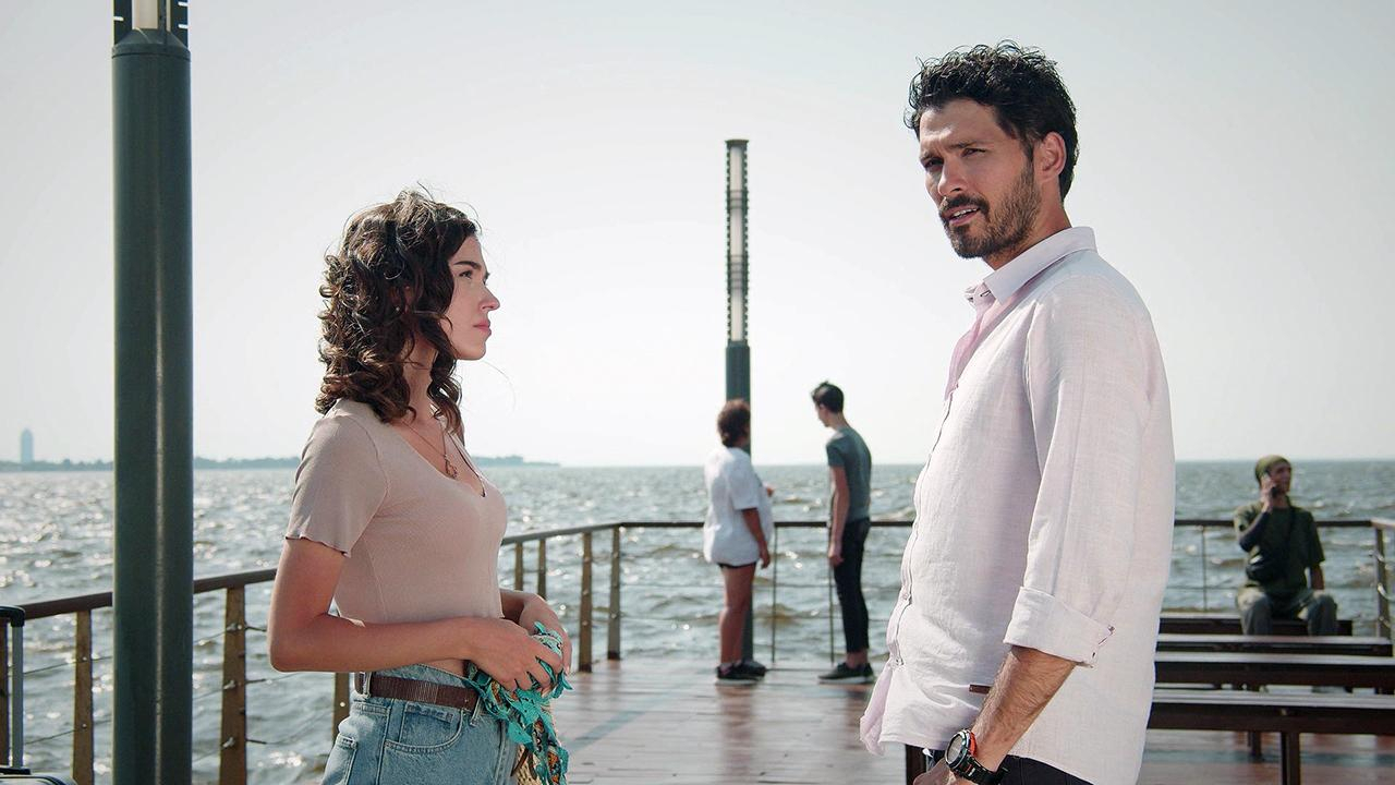 Deniz ve Çınar'ın ilk karşılaşması!