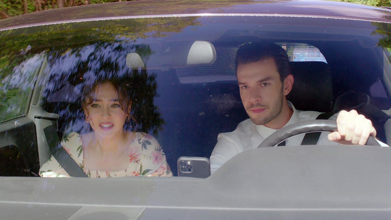 Ada ve Bora, Selin’in peşinde!