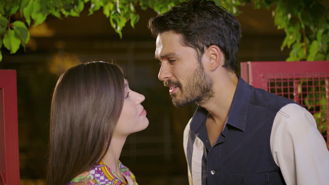 Deniz ve Çınar'ın köydeki romantik anları!