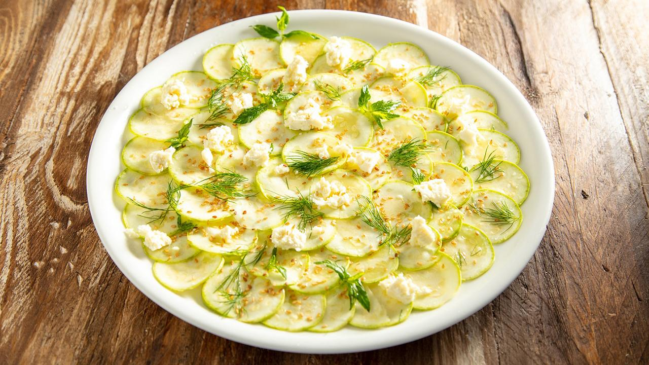 Kabak Carpaccio - Kabak Carpaccio Tarifi - Kabak Carpaccio Nasıl Yapılır?